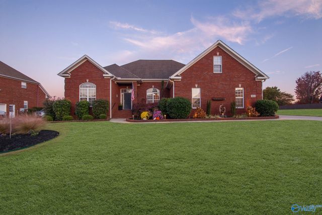 365 Weatherford Drive NW, Madison, AL 35757