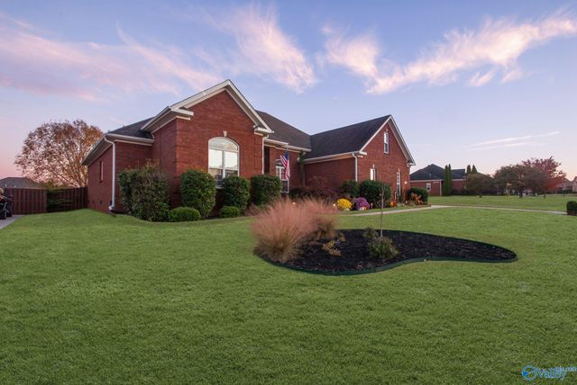 365 Weatherford Drive NW, Madison, AL 35757