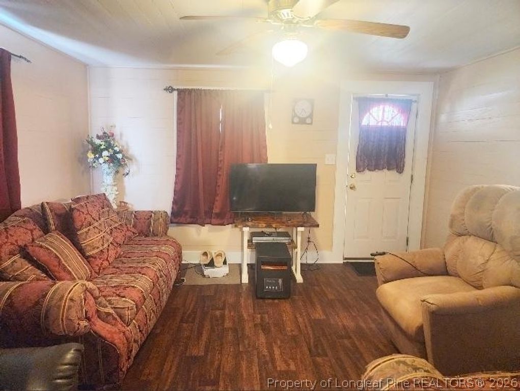2013 W 5th Street, Lumberton, NC 28358 — photo 4