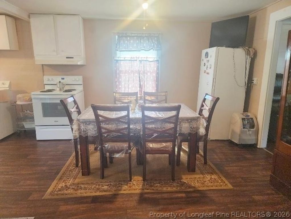2013 W 5th Street, Lumberton, NC 28358 — photo 7