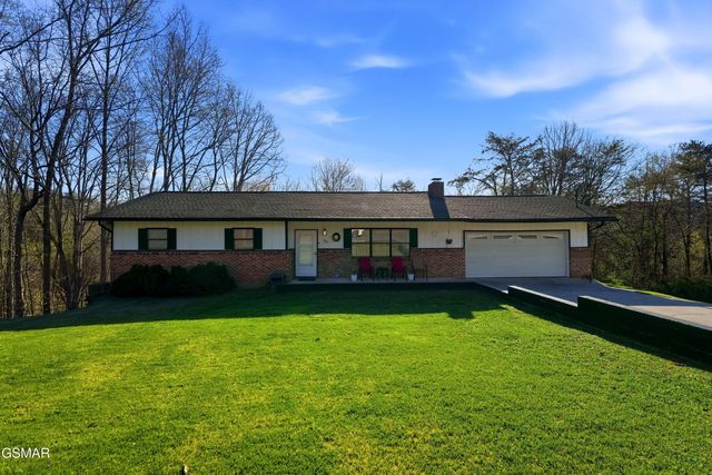 728 Schneider Lane, Sevierville, TN 37862