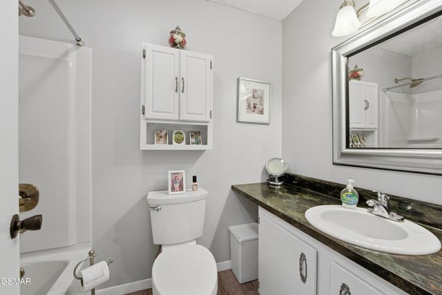 728 Schneider Lane, Sevierville, TN 37862