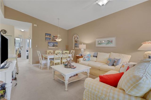 4236 Bellasol CIR 1021, Fort Myers, FL 33916