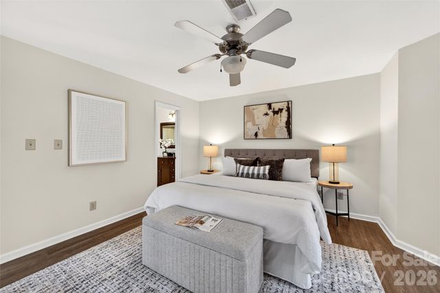 2715 Selwyn Avenue 26, Charlotte, NC 28209