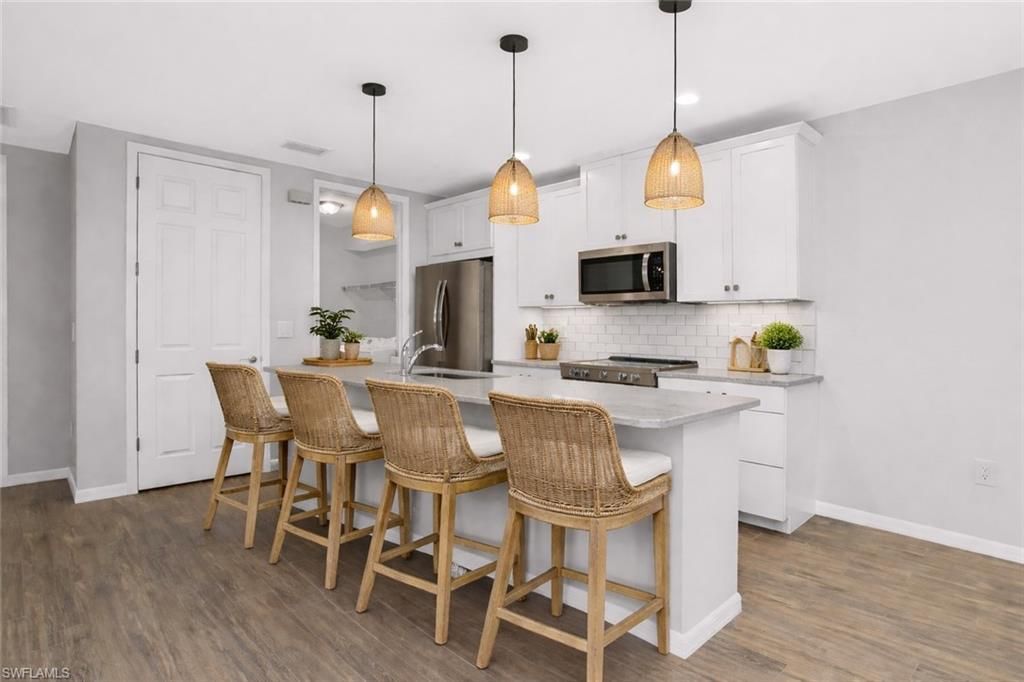 14559 Edgewater CIR, NAPLES, FL 34114 — photo 4