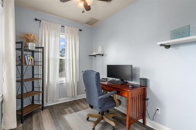 606 Winchester DR, Dripping Springs, TX 78620