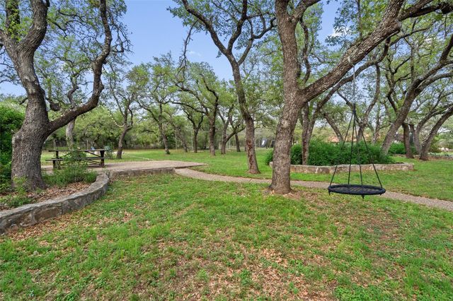 606 Winchester DR, Dripping Springs, TX 78620