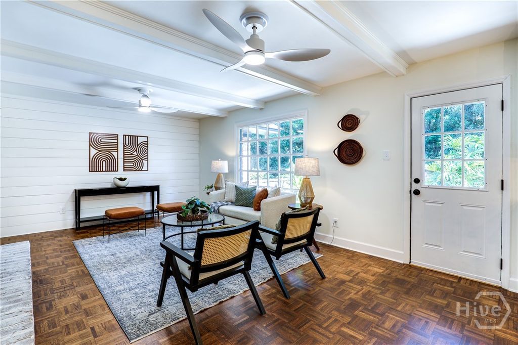 Image 11 of property listing at 106 E 57th Street, Savannah, GA 31405