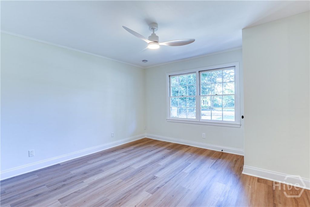 Image 34 of property listing at 106 E 57th Street, Savannah, GA 31405