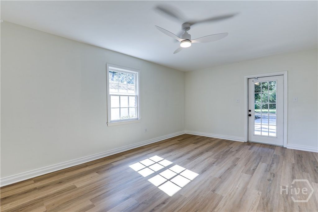 Image 36 of property listing at 106 E 57th Street, Savannah, GA 31405