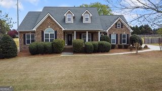4301 Gladys Court, Mcdonough, GA 30252