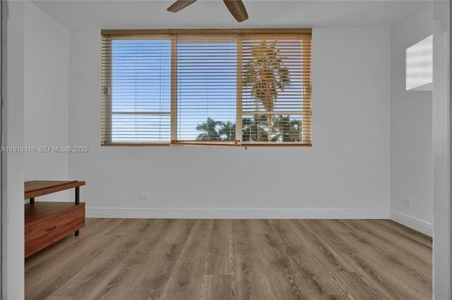 5005 Collins Ave 402, Miami Beach, FL 33140