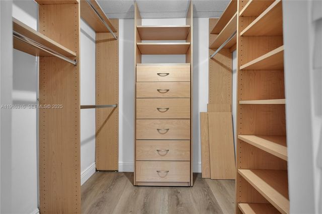 5005 Collins Ave 402, Miami Beach, FL 33140