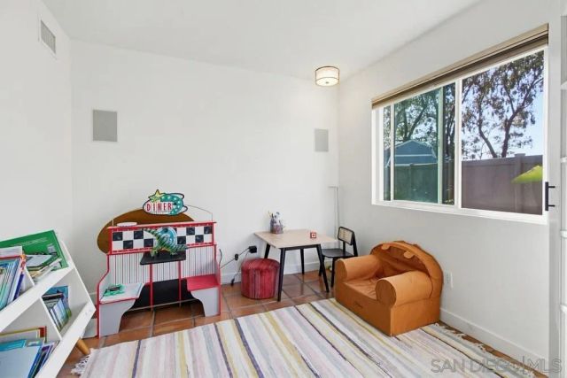 6475 Canyon Vista Ct, San Diego, CA 92111