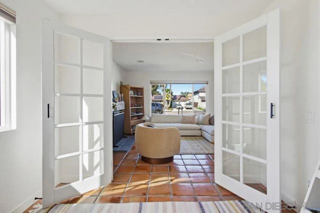 6475 Canyon Vista Ct, San Diego, CA 92111