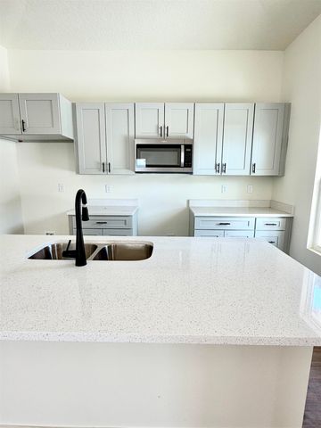 252 JACKSON BLVD, St Augustine, FL 32095