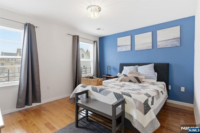 944 Flora Street, Elizabeth, NJ 07201