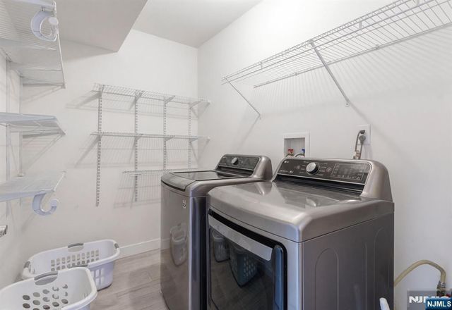 944 Flora Street, Elizabeth, NJ 07201