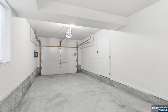 944 Flora Street, Elizabeth, NJ 07201