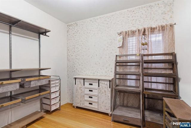 944 Flora Street, Elizabeth, NJ 07201