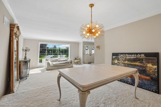 2135 Michelle DRIVE, Brookfield, WI 53045