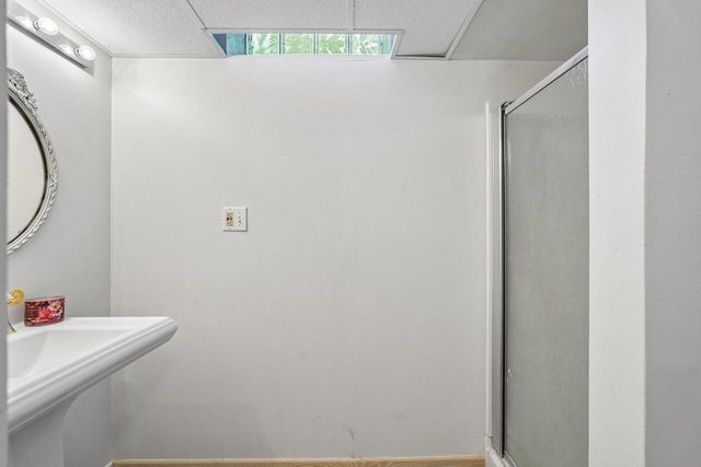 2135 Michelle DRIVE, Brookfield, WI 53045