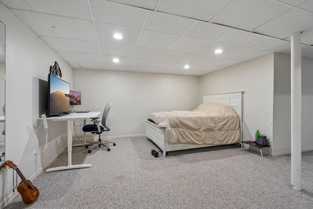 2135 Michelle DRIVE, Brookfield, WI 53045