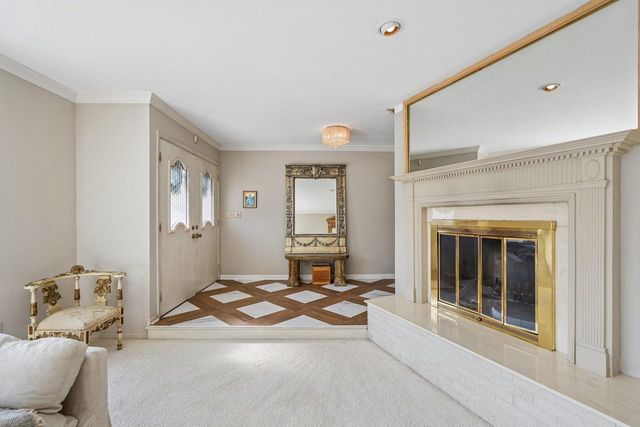 2135 Michelle DRIVE, Brookfield, WI 53045