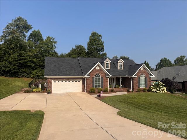 97 Wittenburg Springs Drive, Taylorsville, NC 28681