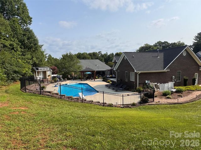 97 Wittenburg Springs Drive, Taylorsville, NC 28681