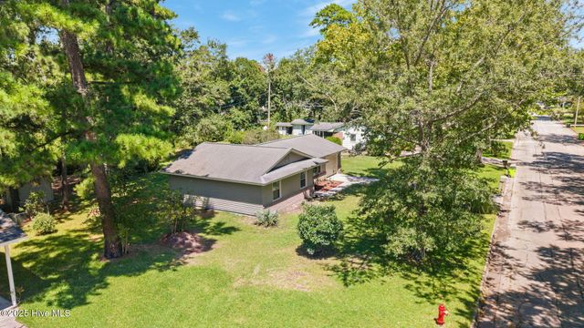 1103 Fulcher Lane, New Bern, NC 28562