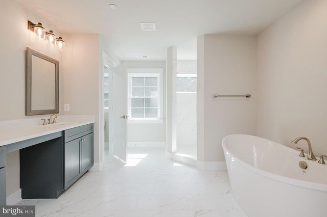 3212-A RICHFIELD LN, Phoenix, MD 21131