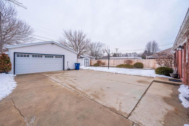 708 Illinois STREET, Racine, WI 53405