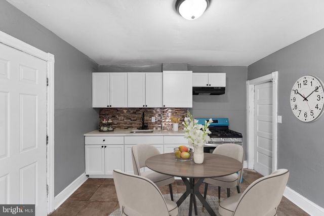 26 E ADAMS ST, Paulsboro, NJ 08066