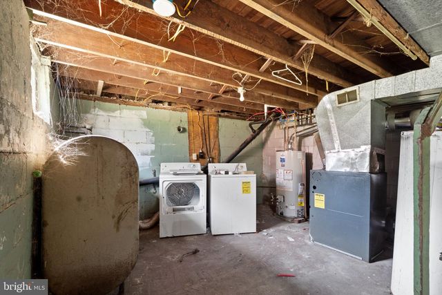 26 E ADAMS ST, Paulsboro, NJ 08066