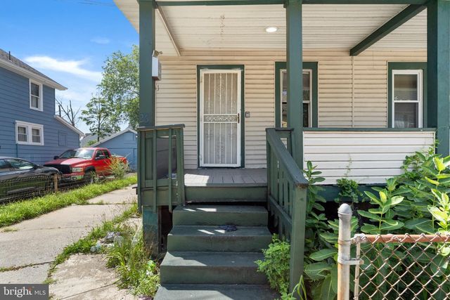 26 E ADAMS ST, Paulsboro, NJ 08066