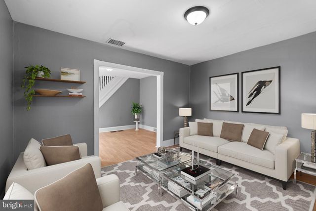 26 E ADAMS ST, Paulsboro, NJ 08066
