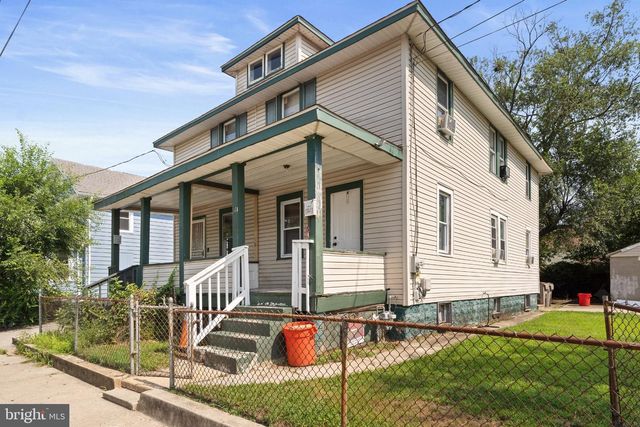 26 E ADAMS ST, Paulsboro, NJ 08066