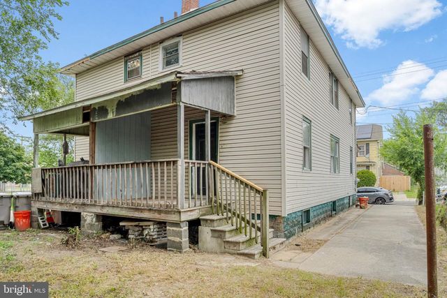 26 E ADAMS ST, Paulsboro, NJ 08066