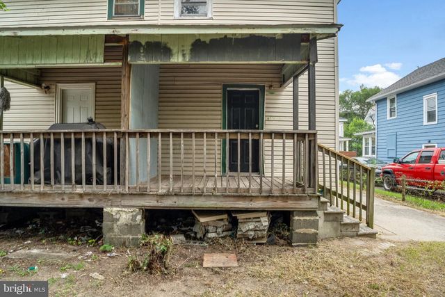 26 E ADAMS ST, Paulsboro, NJ 08066