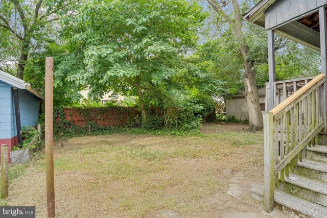26 E ADAMS ST, Paulsboro, NJ 08066