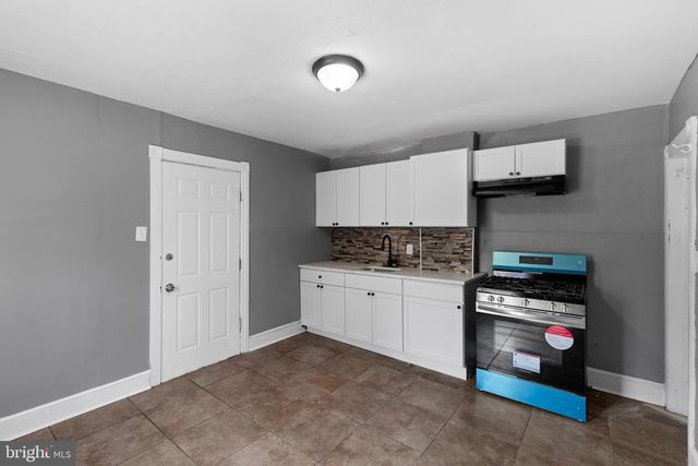 26 E ADAMS ST, Paulsboro, NJ 08066