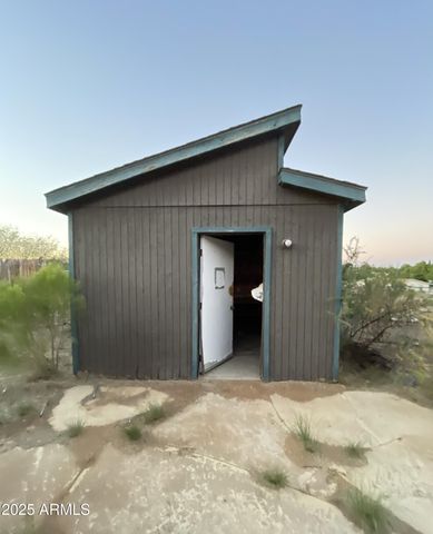 17288 E LAKEVIEW Court, Mayer, AZ 86333