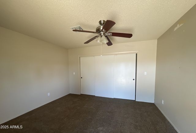 17288 E LAKEVIEW Court, Mayer, AZ 86333