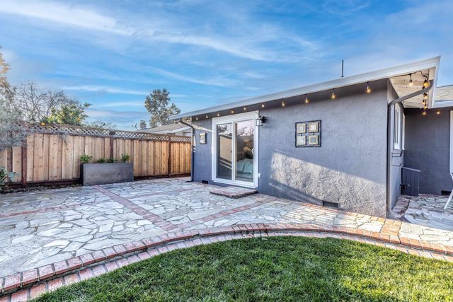 727 Del Mar Ave, Livermore, CA 94550