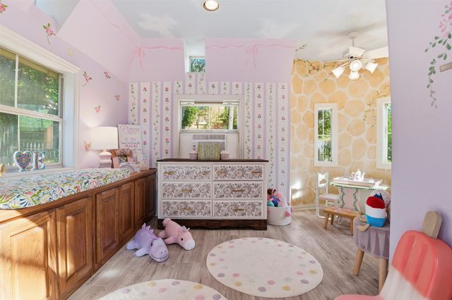 2000 Lakehill Court, Arlington, TX 76012