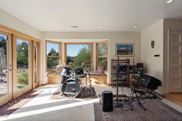4760 Soquel Creek Road, Soquel, CA 95073