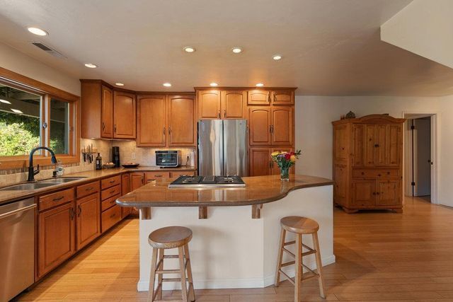 4760 Soquel Creek Road, Soquel, CA 95073