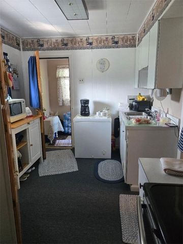 114 Dry Knob Road, Georges Twp, PA 15478