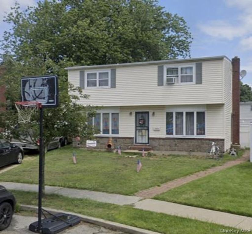 1603 Irving Court, Bellmore, NY 11710 — exterior